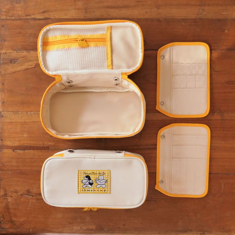 Goobles Needle Case