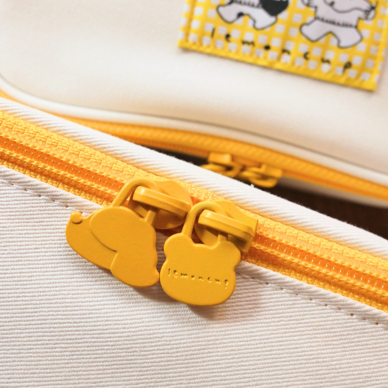 Goobles Needle Case