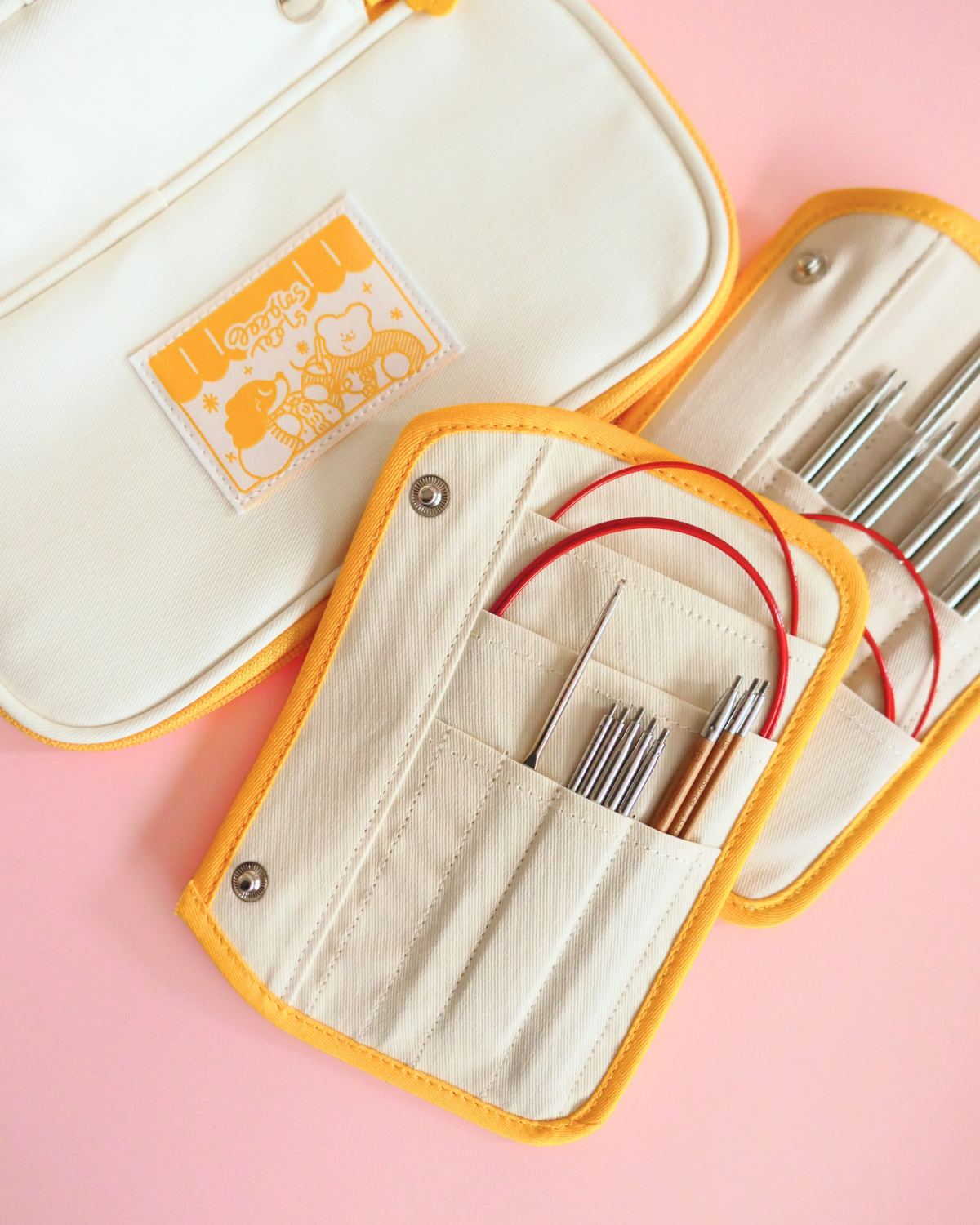 Goobles Needle Case