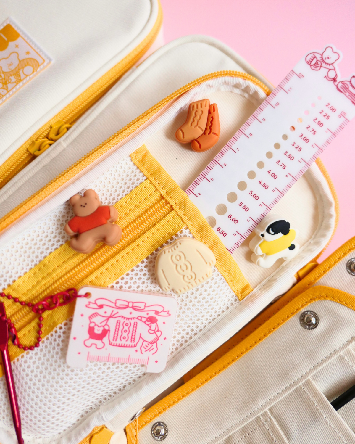 Goobles Needle Case