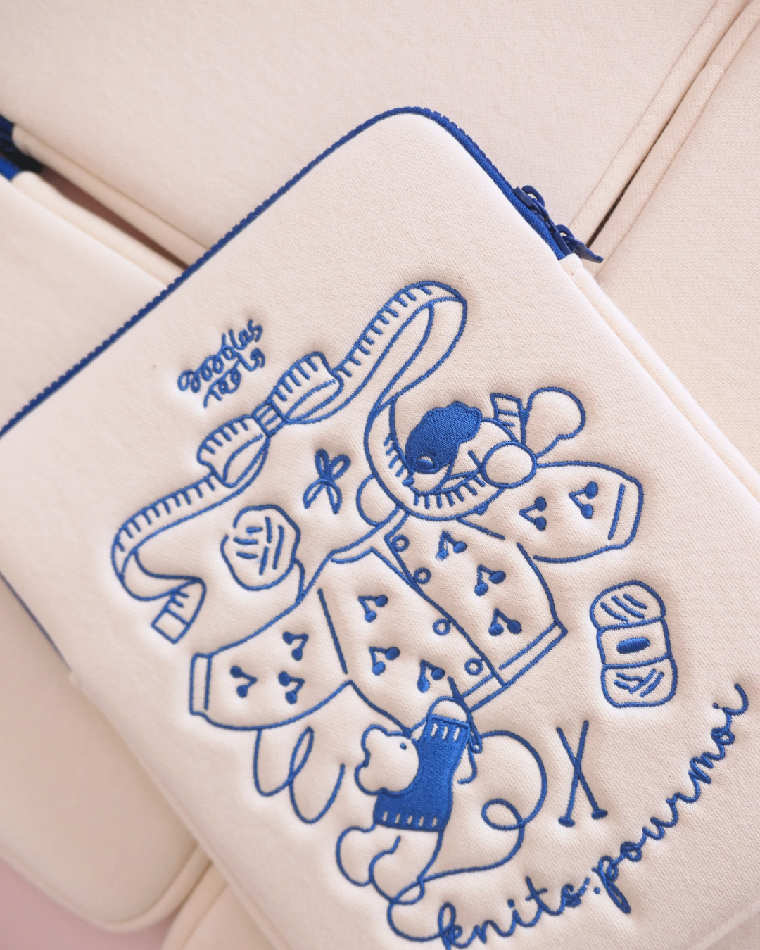 Goobles x Knits.pour moi :: IPad Case + Stitch Marker (2ea) SET